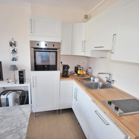 Studio Centre-Ville Royan : Plages Et Commerces A Pied, Balcon, Parking Gratuit - Fr-1-550-7 Exterior foto